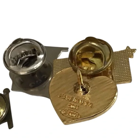 4 Pins American Flag Enamel Red White Blue Avon Heart Stars Brooch Jewelry - Picture 3 of 4